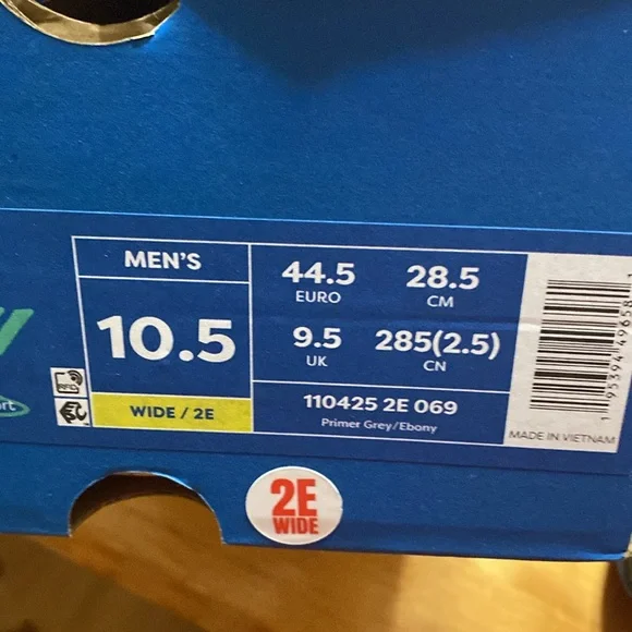 Mens Brooks - Picture 4 of 5